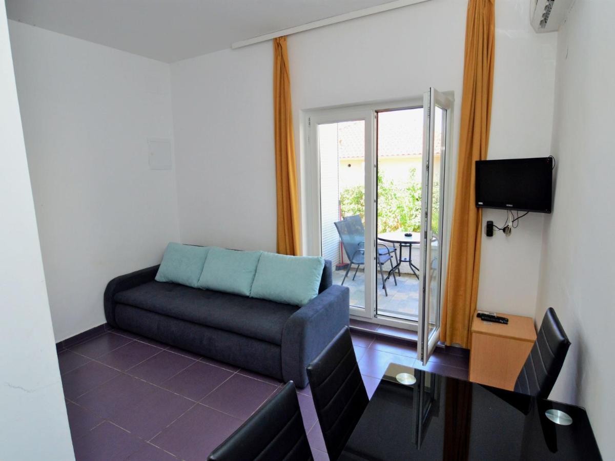 Apartment Katarina 4 - Sib158 By Interhome Бродариця Екстер'єр фото
